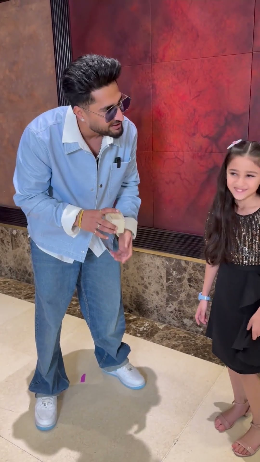 Tinku ne to sach mai Dara Diya Jassi gill ko ???