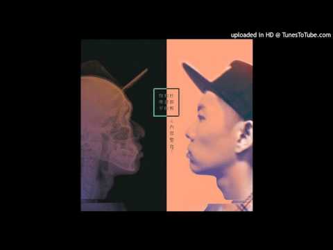 蛋堡 7樓的鋼琴老師
