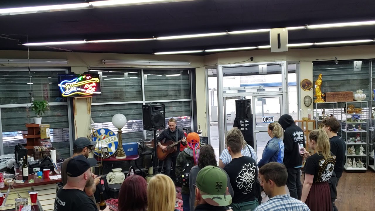 Ryan Key Yellowcard Gotham Thrift Private Show