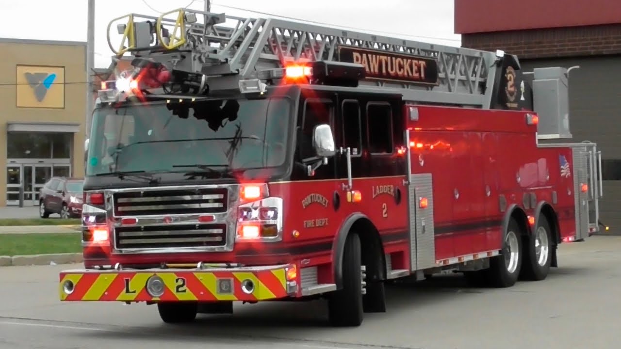 Pawtucket, RI Fire Department Ladder 2 & Woonsocket Engine 8 (Loaner