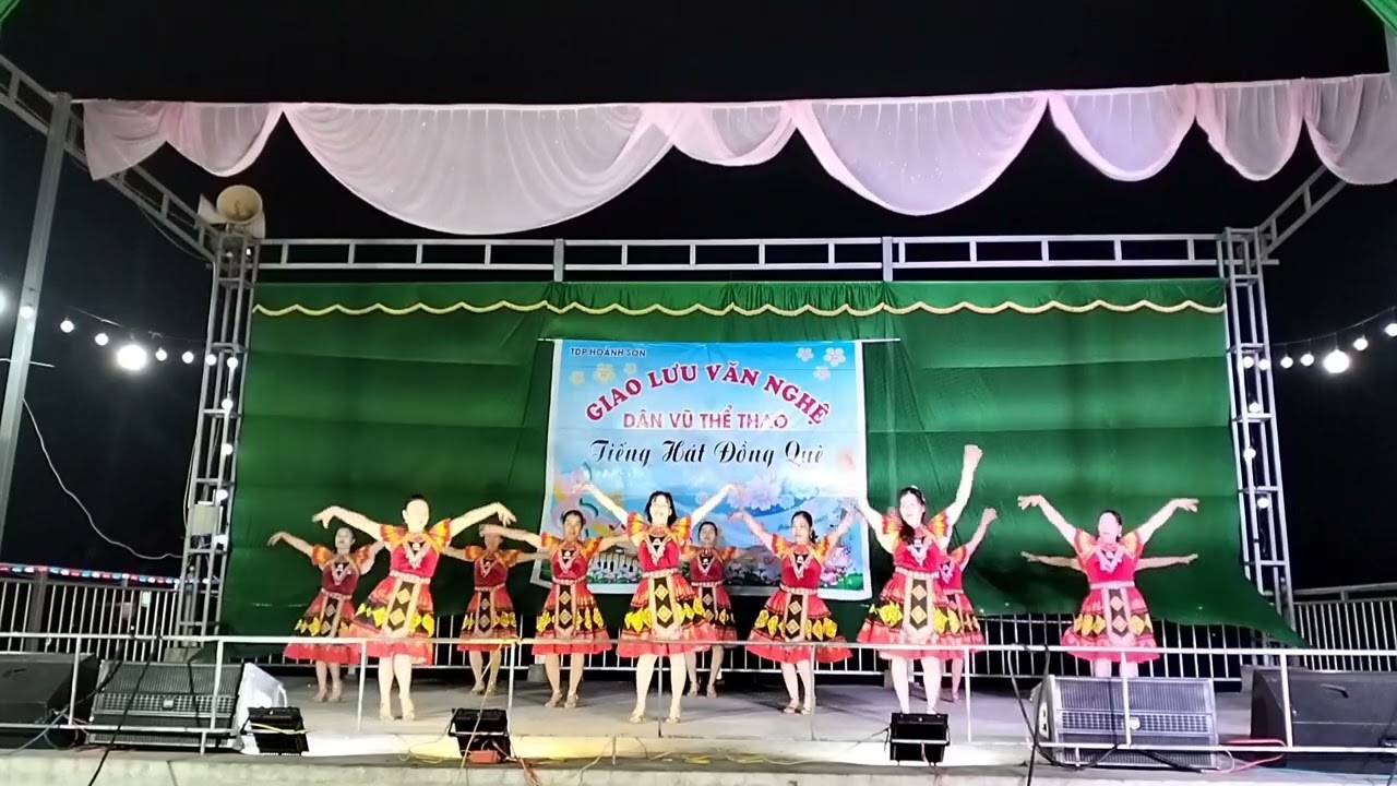 Gặp nhau giữa rừng mơ. CLB Hoa Mộc Lan