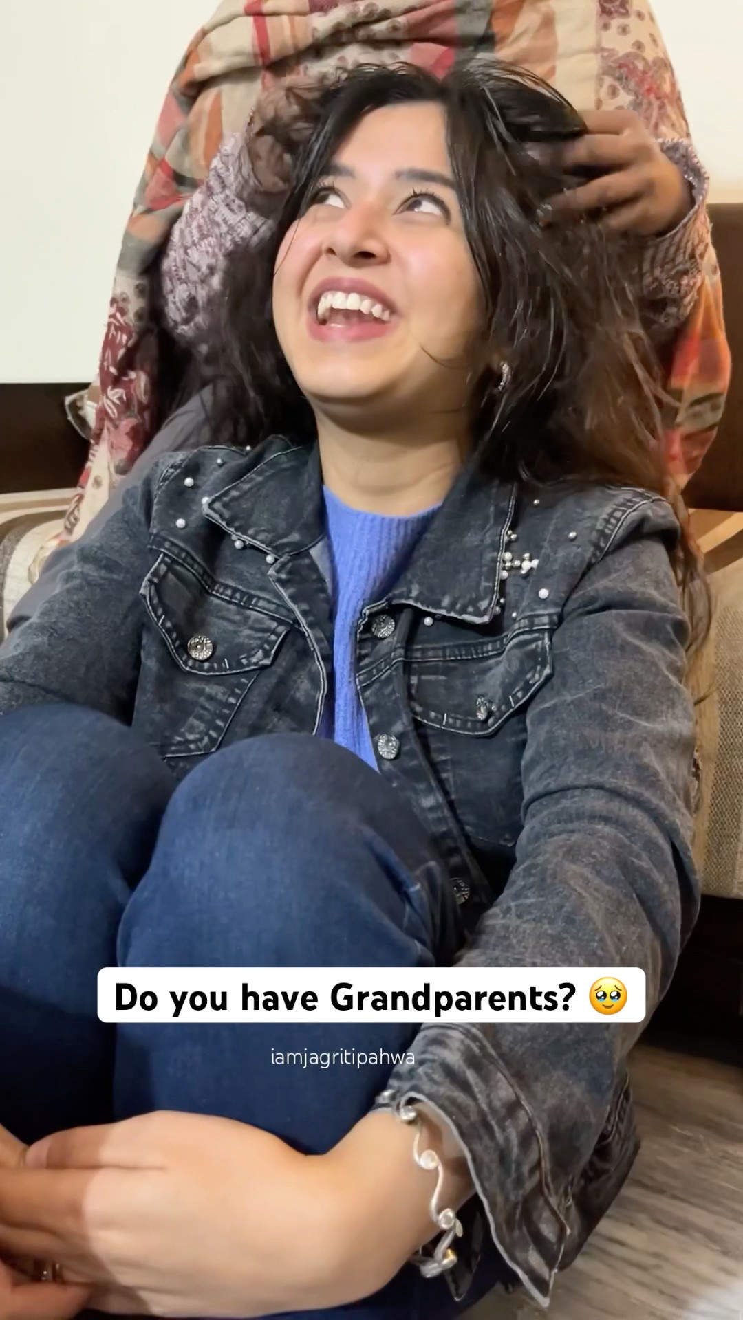 Is your GrandMa same? ? #grandparents #jagritipahwa #grandparentslove #daadi #naani