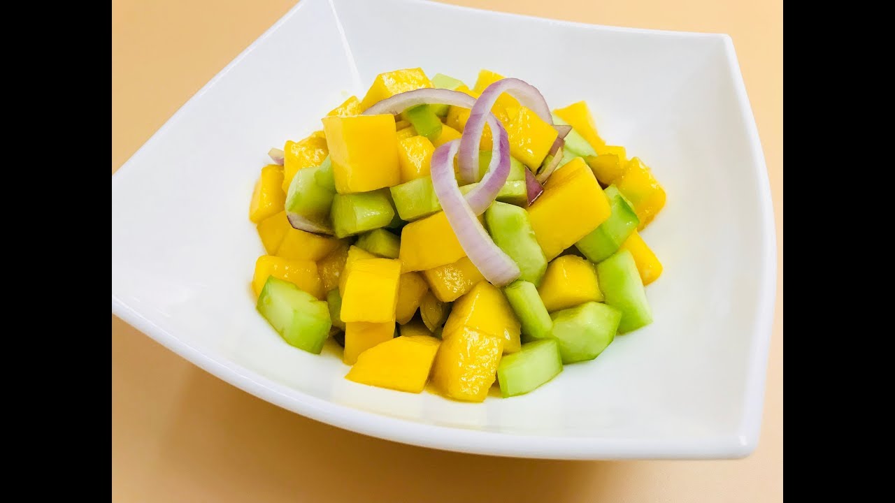 Refreshing spicy salad Veggie salad with asian dressing Easy low