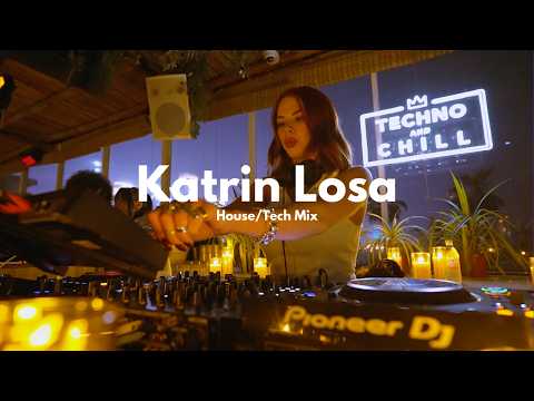 KATRIN LOSA - Live at @ Surf Club Dubai &  ⁨@technoandchill⁩  (HOUSE/TECH)