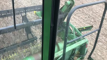 2019 soybean harvest w/JD 4400 combine