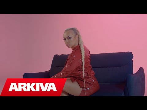 Xhemile Veselaj - E bardha e zeza (Official Video 4K)