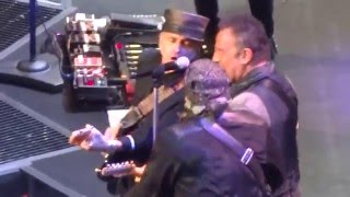2016-03-13 Bruce Springsteen - Meet Me In The City