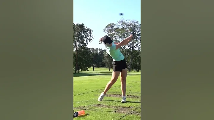 Ellen Yates ball striking