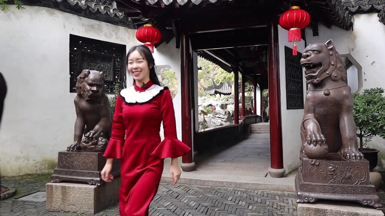 Visit to Yuyuan Garden 走进豫园   华东师范大学   中文相牵 共享未来   东北亚国家青少年中文学习者线上团组交流项目   汉语桥团组在线体验平台