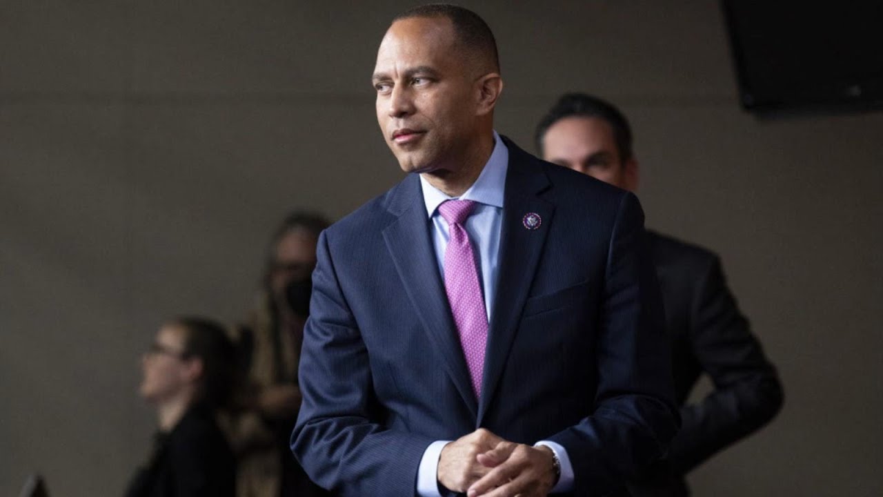 Hakeem Jeffries emerges as favorite to lead House Dems |  ABCNL