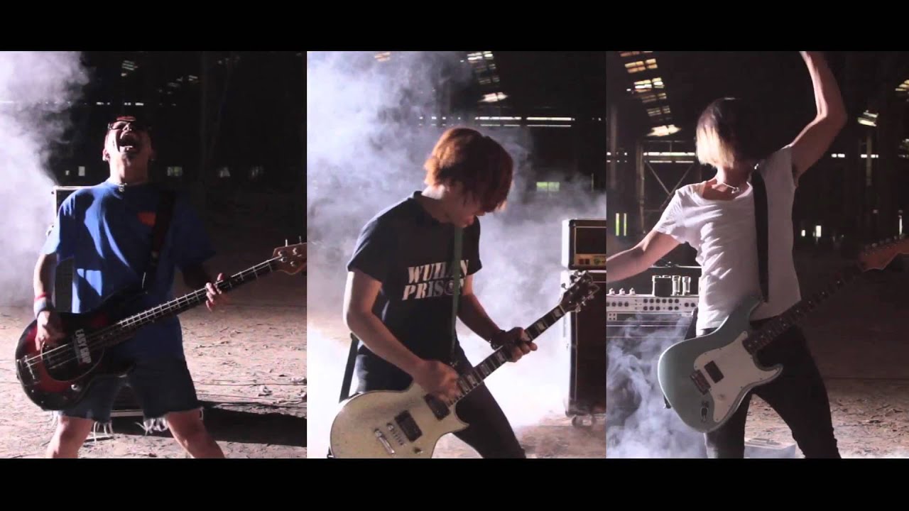Watch SMASH UP "Break out !!" Music Video on YouTube Watch SMASH UP "Break out !!" Music Video on YouTube