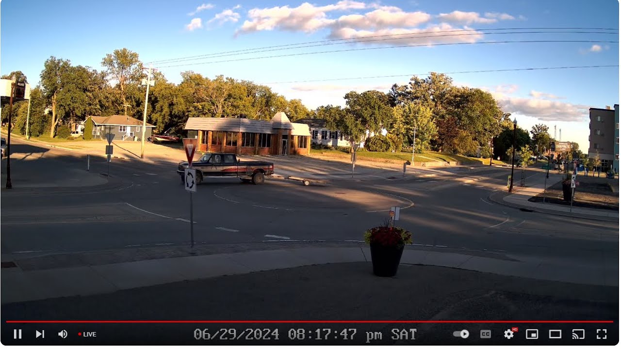 Live Detroit Lakes Roundabout Traffic Cam