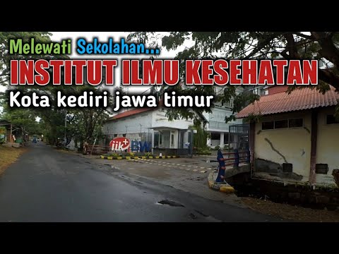 Lewat kampus IIK dan pondok kedonglo kota Kediri