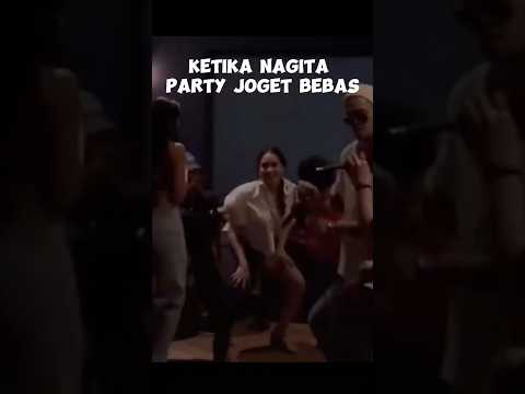 Nagita slavina joget bebas saat party!!!