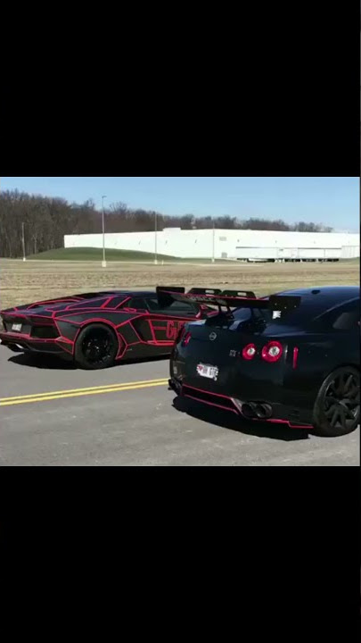 Nissan GTR vs Lamborghini Aventador😍