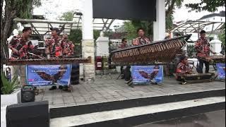 RASAH BALI -- COVER ANGKLUNG RAJAWALI MALIOBORO YOGYAKARTA