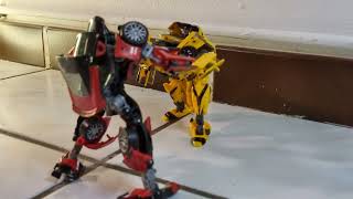Transformers Bumblebee VS Stinger :  stop motion
