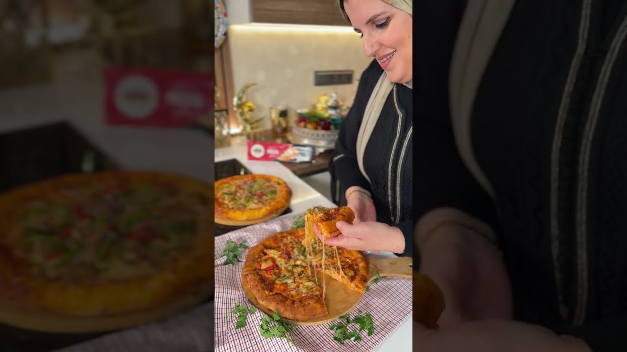 بيتزا بعجين رائع بمعنى الكلمة بلا دلك او دلاك وحشوة لذيذة 