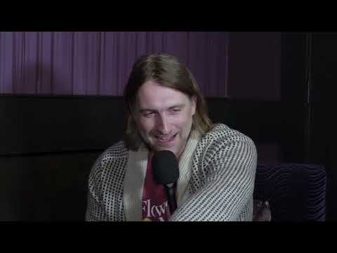 Front Row Phyllis sits down with Ryan Hurd @ Joe’s on Weed St