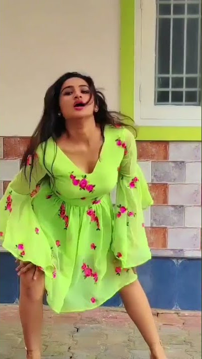tamil  hot girls cute tiktok lockdown TV   cute hot girls sweet reaction 9