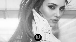 DNDM-Baiser-français & Hayit-Murat-Abstract- Love