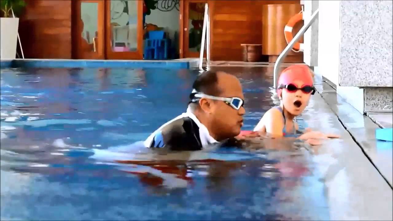 Learn to Swim at the Bonnington!