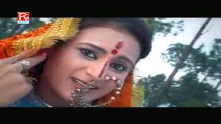 Album: bigrelli mukhdhi singer: salinder juyal, meena rana music:
varinder negi geet: juyal released by: rama cassettes