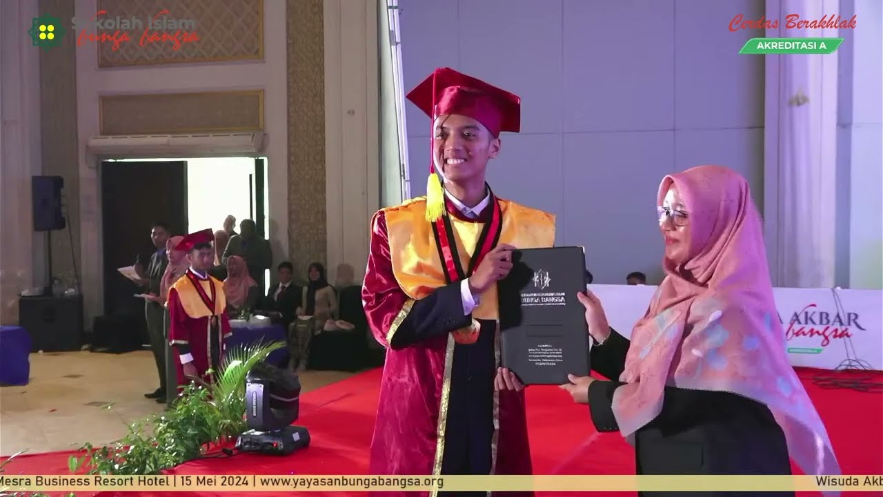 WISUDA AKBAR SEKOLAH ISLAM BUNGA BANGSA | TK - SD - SMP - SMA | BALROOM MESRA BUSINESS HOTEL