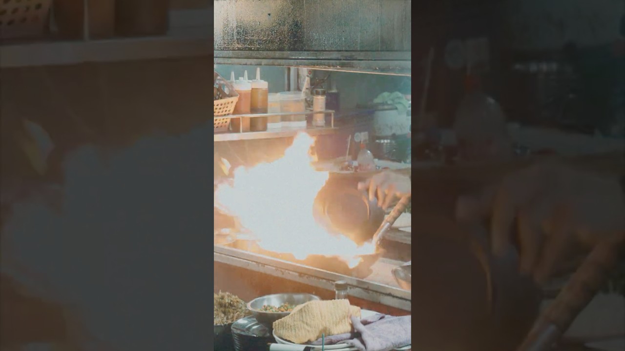 Street Food Fikea Yaowarat - Bangkok, Thailand