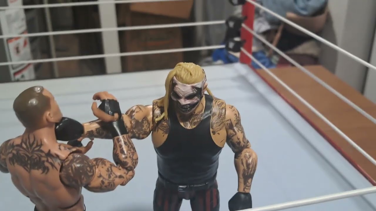 The Fiend vs Randy Orton 