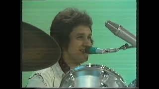 Video thumbnail of "Streaplers - Du Lever Som Du En Gång Har Lärt (Nygammalt SVT 1974)"