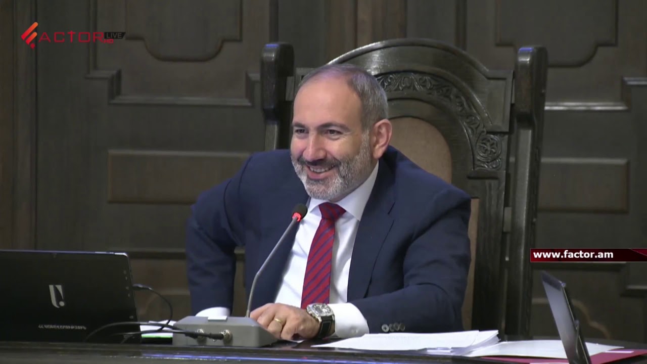 мирский замок Պաշտոնյան կամ նրա փեսան ապօրինի ձեռք բերած գույքը վաճառքի են հանել, ուրիշի անունով է եղել.վարչապետ