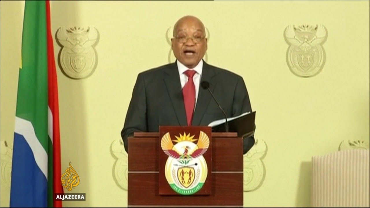 South Africa's Zuma apologies over spending scandal