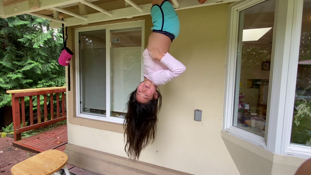 How to do Upside Down on Monkey Bar , If you like my video, please