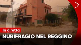 LIVE Nubifragio a Melito di Porto Salvo, esonda torrente: diretta video