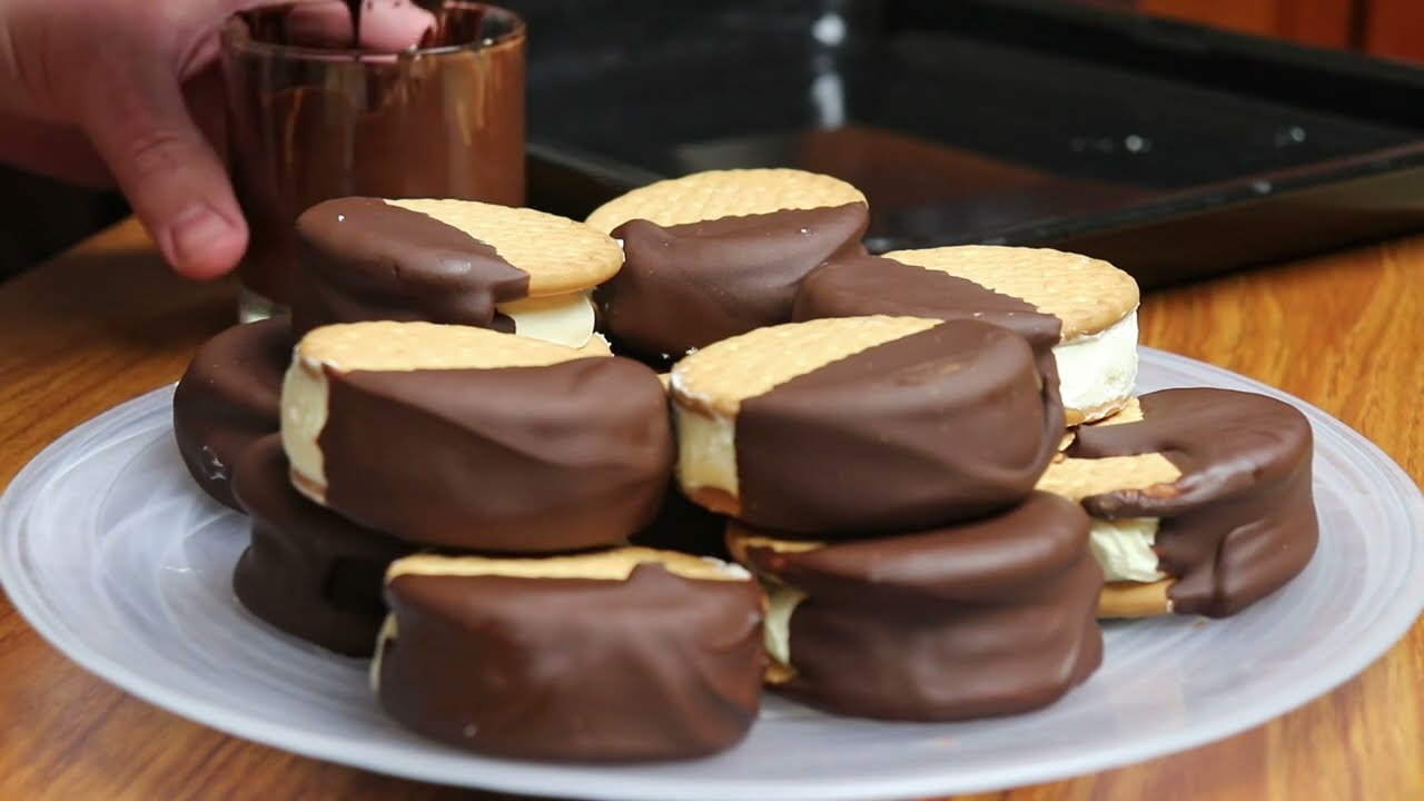 Biscuit Sandwich Ice Cream | A&A Homemade