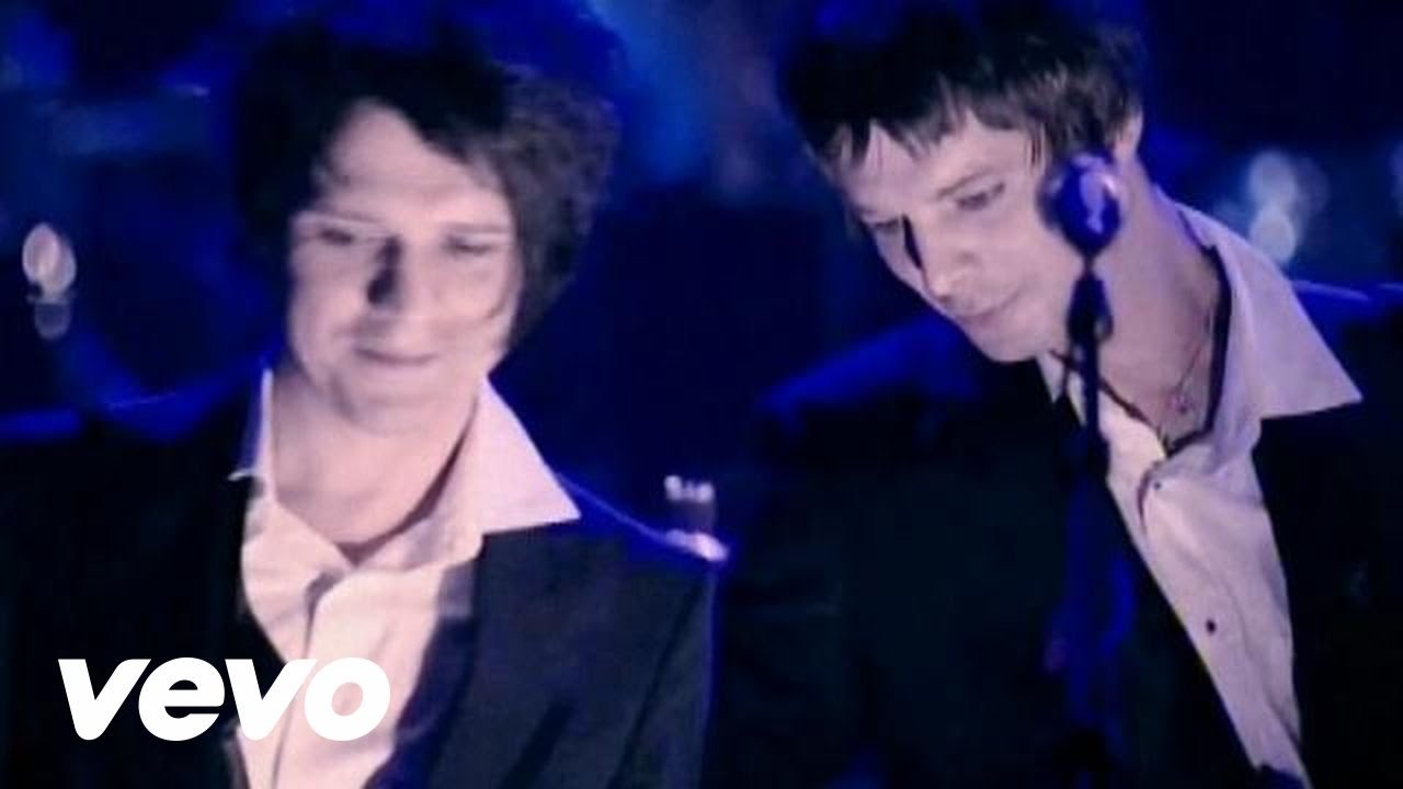 Indochine - Talulla (Alice & June Tour à l'Opéra de Hanoï 2006)