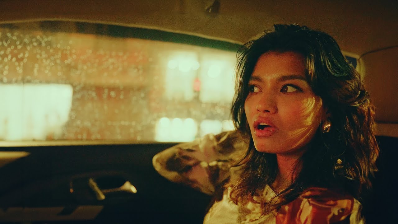 Oshin Karki - Mann Mandaina