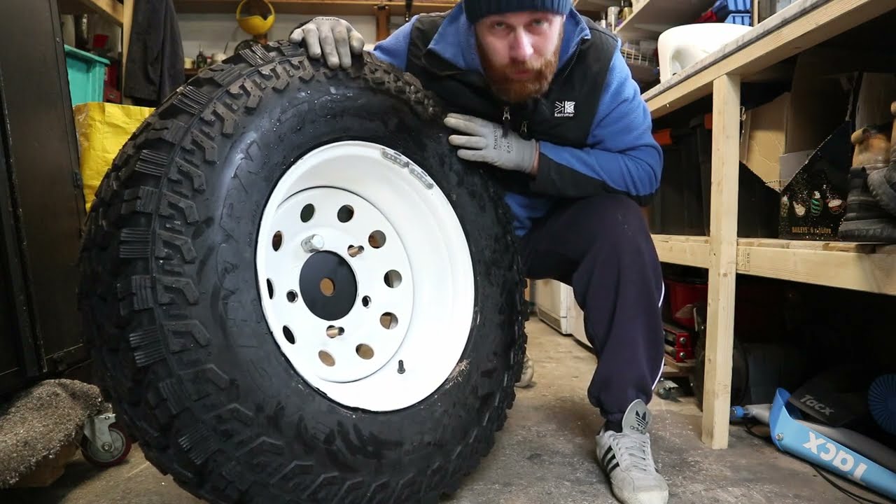 Discovery 1 spare wheel carrier by Ratel X Industries 