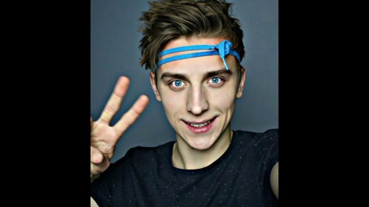 поззи блоггер. влада а 4. олежа душнов дмо. марк макаров 2021. канал влад а 4 канал влад а 4.