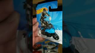 BMW R nine T Racer Treasure Hunt 2023 Hot Wheels