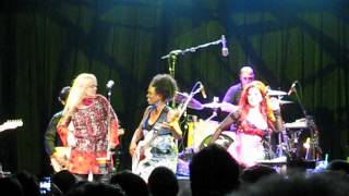 B-52s - Roam Live @ Irving Plaza - NYC 2012