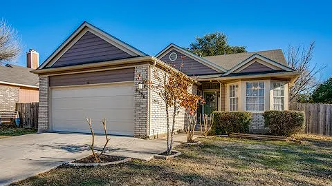 Residential for sale in San Antonio, TX - 6338 Bro...