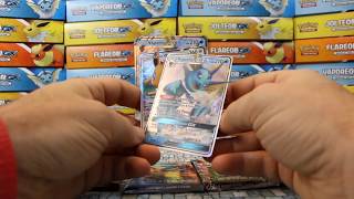 Pokemon TCG: Vaporeon GX SM172 Special Collection Box