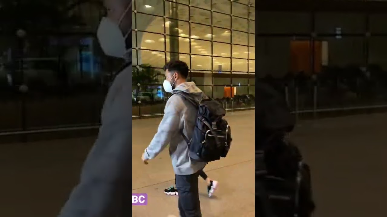 Vicky kaushal with Katrina kaif spotted at airport Cute Bollywood Couple 😘