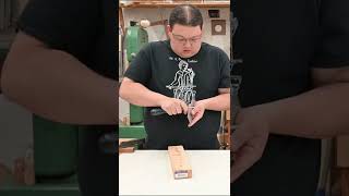 Quickly Sharpening The Scrapers #shorts #guitar #diy
