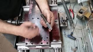XY table part 3. Align-a-tizing rails