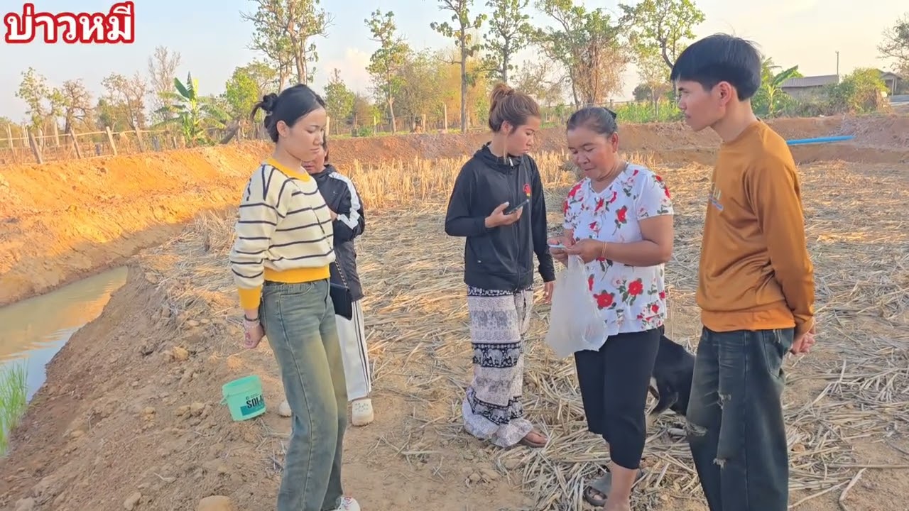 พาลูกชาย- ลูกสะไภ้ยายลี มาเลาะชมสวน เก็บมะเขือเทศ.🍅 🍈 🍅1/3/2026