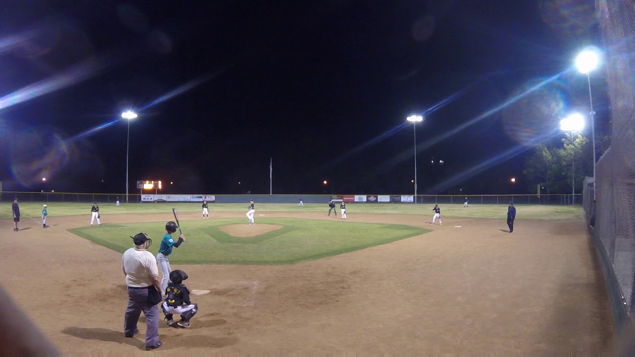 Andrew Bond gets Game Tying Hit vs. Pirates 022418