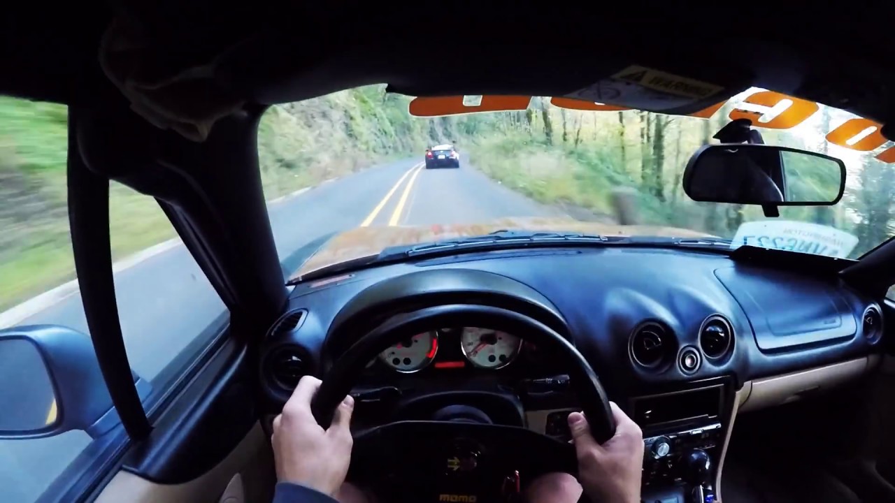 Nissan 350z vs Nb2 Mazda Miata | Touge